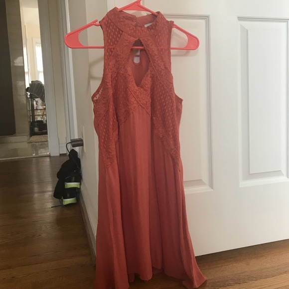 NWOT Coral Pink High Neck Cut Out Shift Dress - Picture 1 of 5